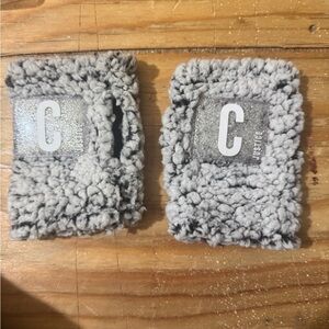 Justice Gray Fuzzy Knit hand warmers